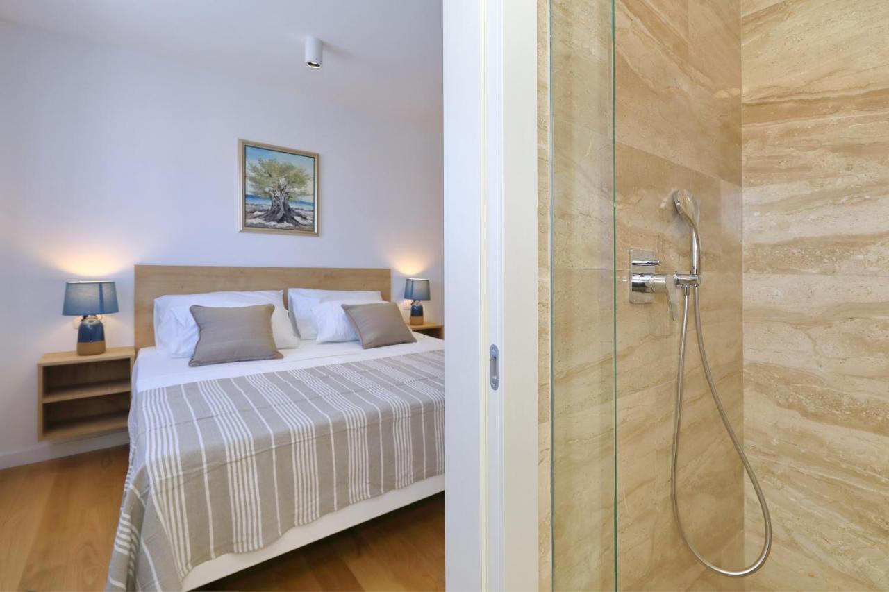 Penthouse Diem - Private Pool With Sea View Zadar Exteriör bild