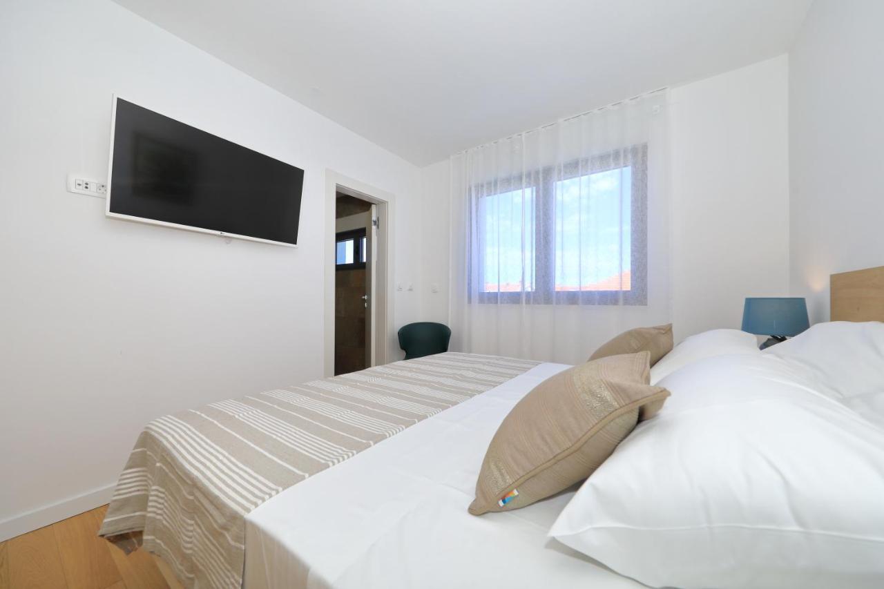 Penthouse Diem - Private Pool With Sea View Zadar Exteriör bild